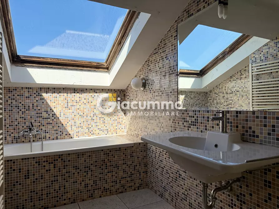 Immagine 30 di Pentalocale in vendita  in Via del Gallitello 91 a Potenza