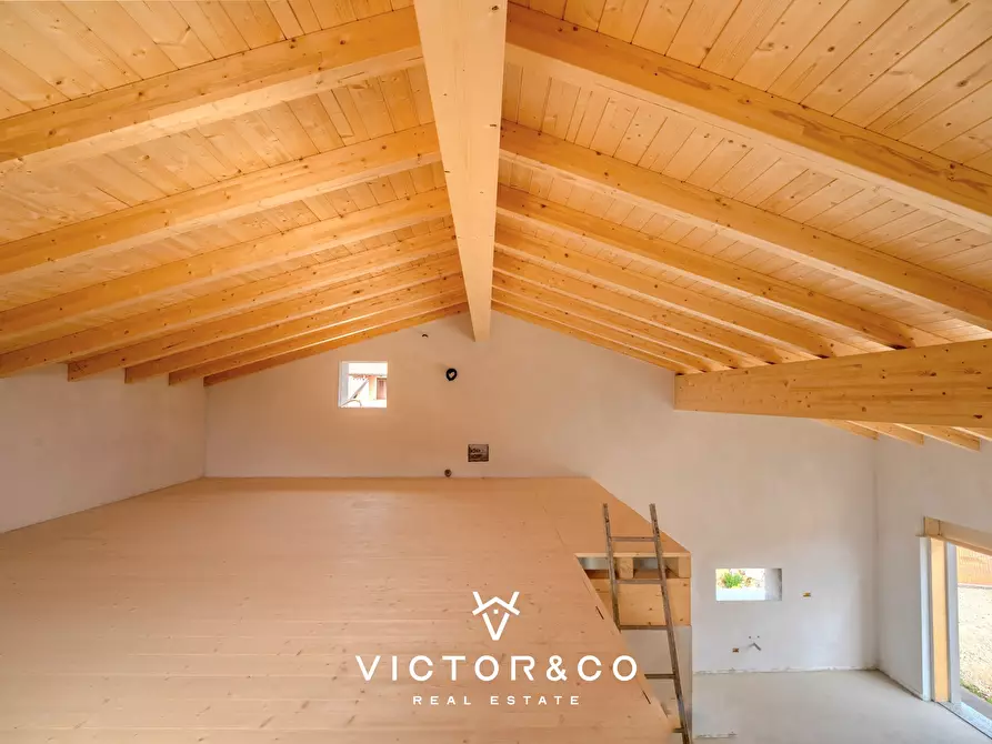 Immagine 17 di Villa in vendita  in Via Isonzo 6 a Oleggio