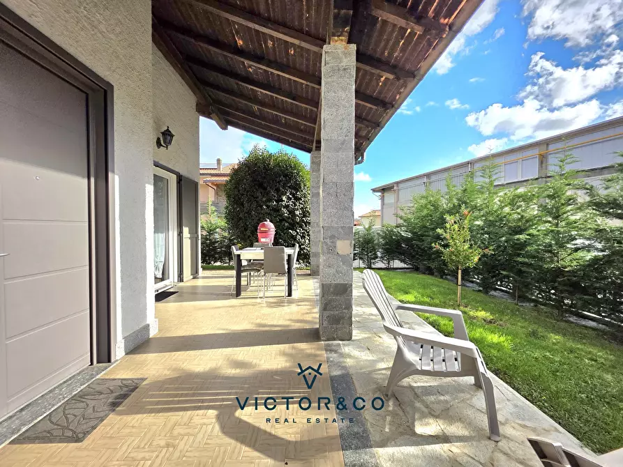 Immagine 38 di Villa in vendita  in Via Sempione sn a Marano Ticino