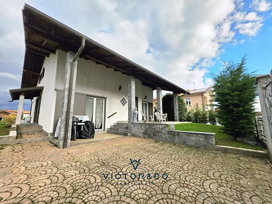 Immagine 42 di Villa in vendita  in Via Sempione sn a Marano Ticino