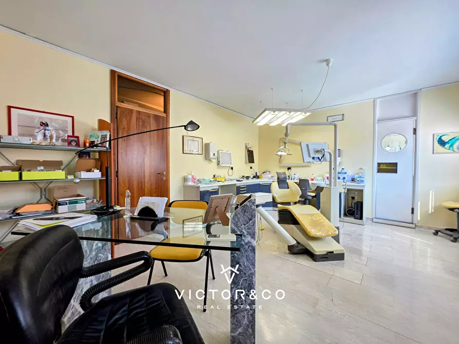 Immagine 33 di Ufficio in vendita  in Corso Statuto sn a Mondovì