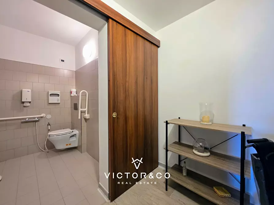 Immagine 36 di Ufficio in vendita  in Corso Statuto sn a Mondovì