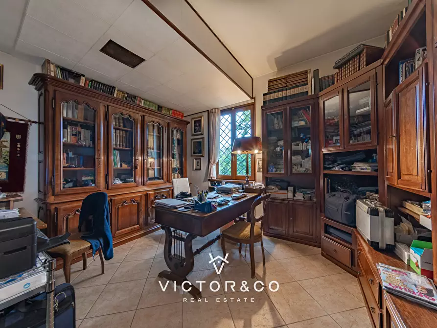 Immagine 24 di Villa in vendita  in Viale Parco Mazza sn a Oleggio