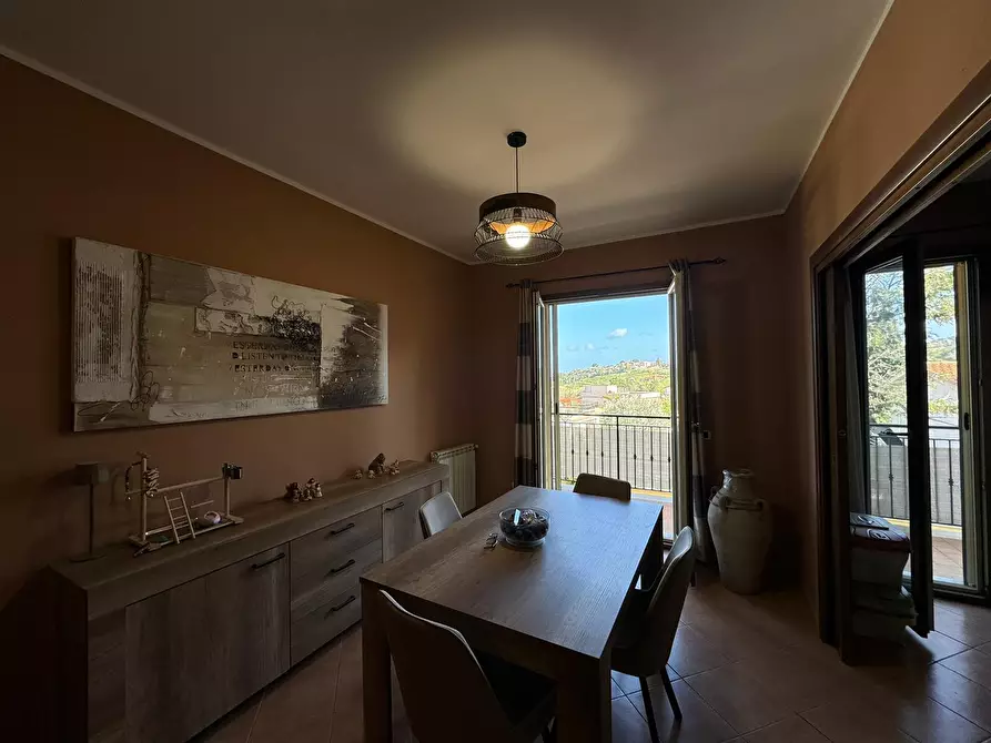 Immagine 32 di Appartamento in vendita  a Monreale