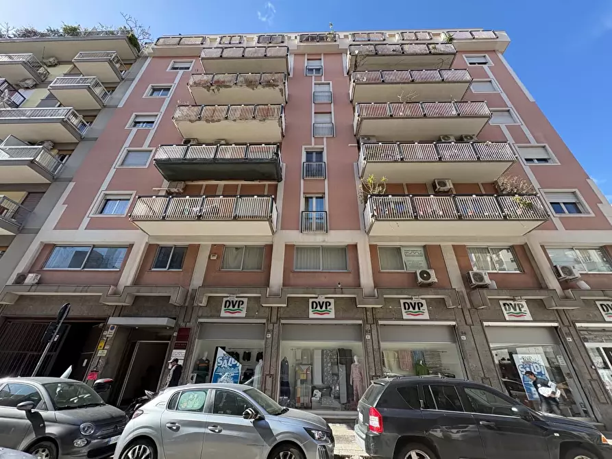 Immagine 1 di Appartamento in vendita  in Via Filippo Parlatore a Palermo