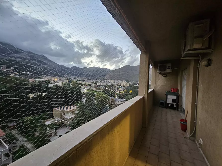 Immagine 28 di Attico in affitto  a Palermo