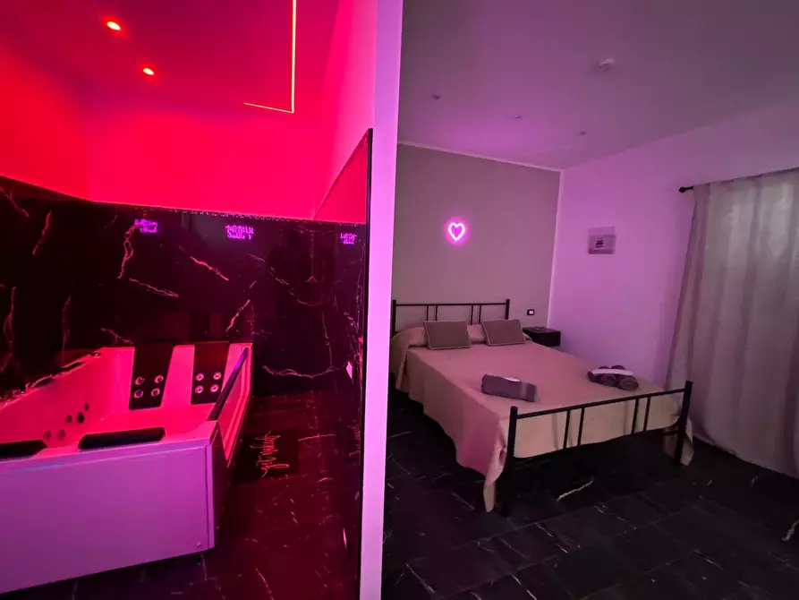 Immagine 8 di Bilocale in affitto  in Via Colonna Rotta a Palermo