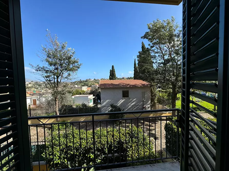 Immagine 12 di Appartamento in vendita  a Monreale