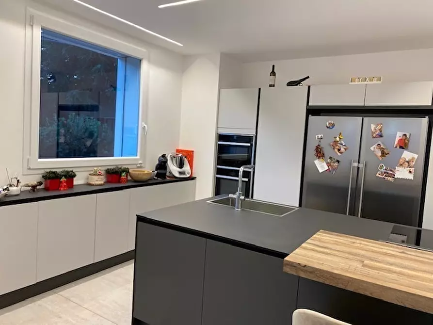 Immagine 34 di Villa in vendita  in Via Bruno Buozzi 16 a Sovico