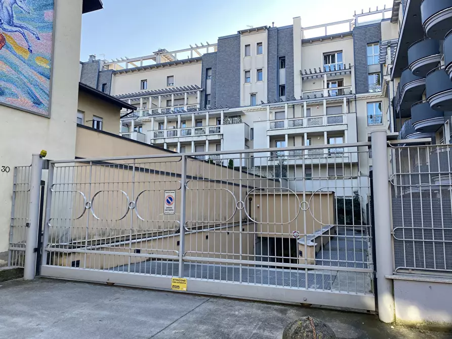 Immagine 5 di Magazzino in vendita  in Via Dante Alighieri 51 a Seregno