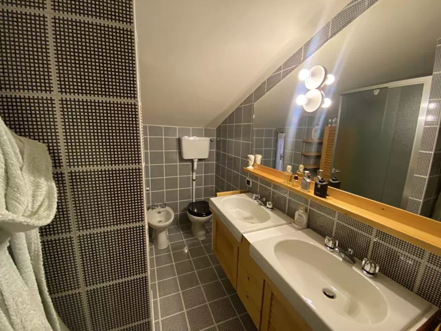 Immagine 42 di Quadrilocale in vendita  in Via al Forte 9 a Valdisotto