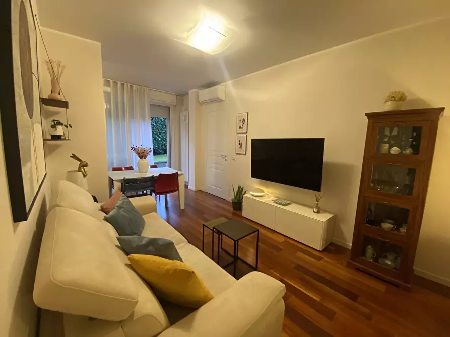 Immagine 12 di Bilocale in vendita  in Via Terracina 1 a Milano