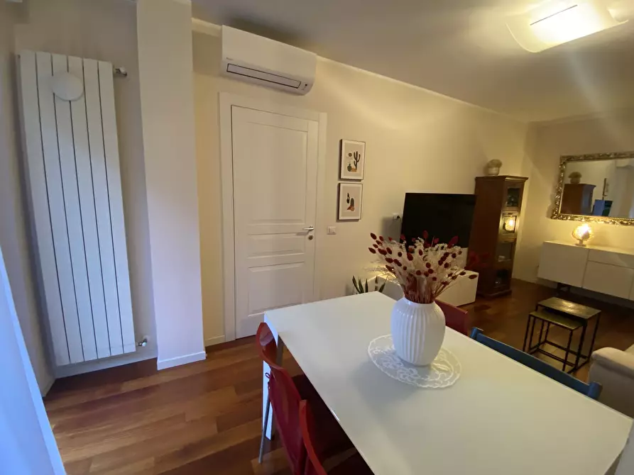 Immagine 30 di Bilocale in vendita  in Via Terracina 1 a Milano