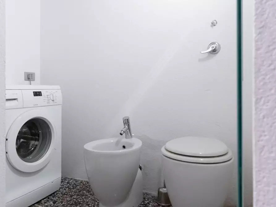 Immagine 26 di Trilocale in vendita  in Via Paolo Frisi 8 a Milano