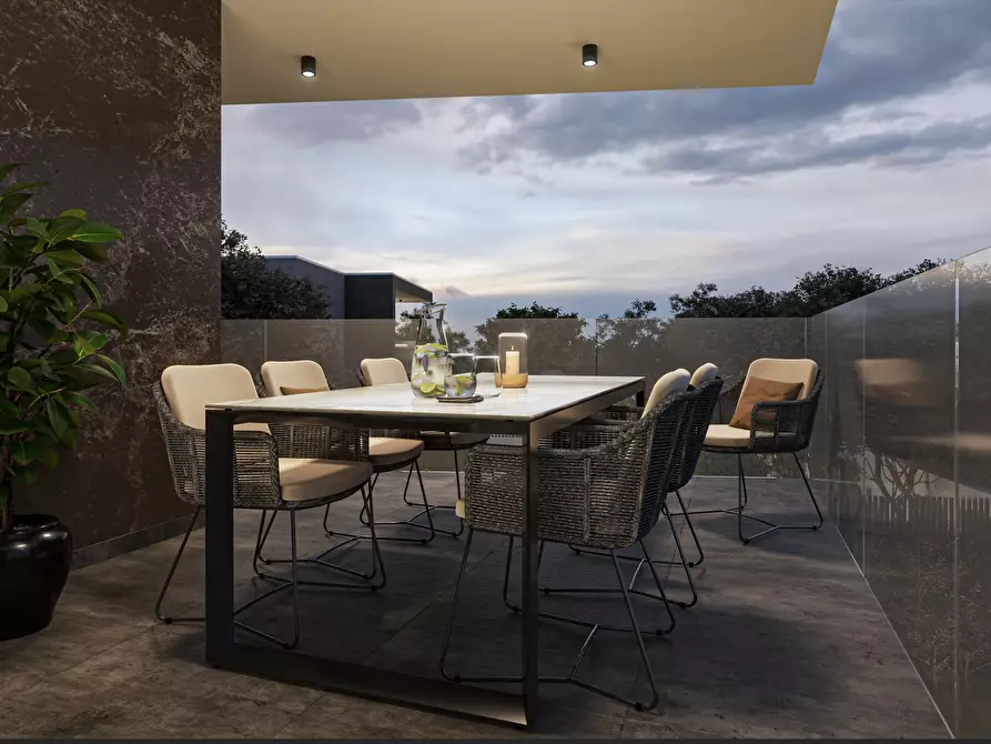 Immagine 11 di Trilocale in vendita  in Via Ciro Menotti 9 a Carate Brianza