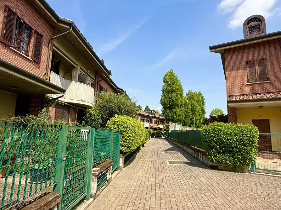Immagine 13 di Casa bifamiliare in vendita  in Via Luigi Settembrini 14 a Cinisello Balsamo