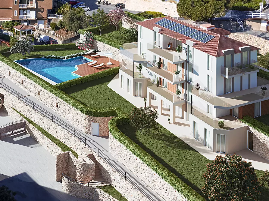 Immagine 65 di Trilocale in vendita  in Via Carlo 433 a San Remo