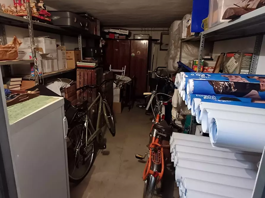 Immagine 24 di Trilocale in vendita  a Medesano