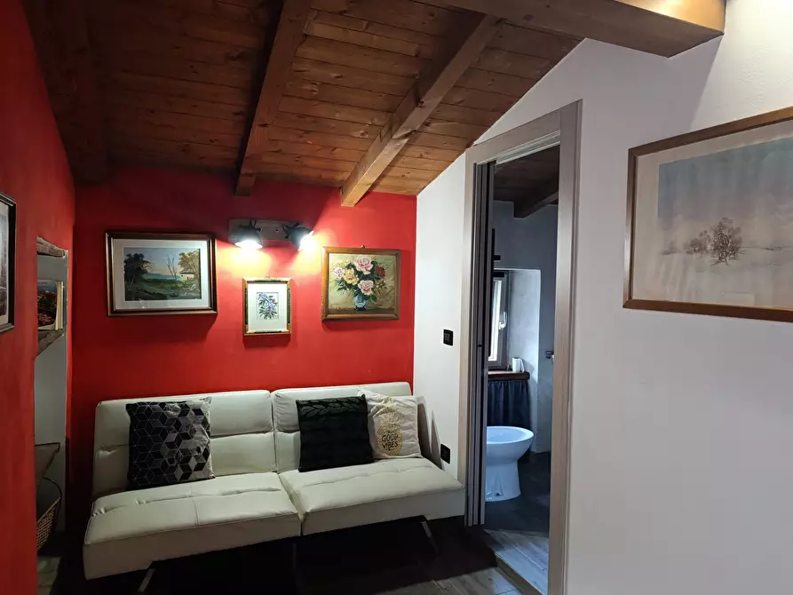 Immagine 25 di Casa indipendente in vendita  a Terenzo