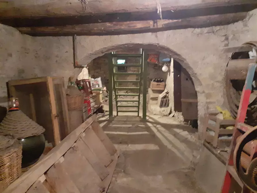 Immagine 26 di Terratetto in vendita  a Terenzo