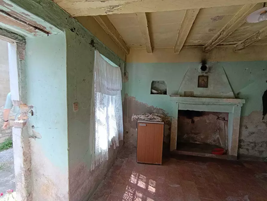 Immagine 5 di Porzione di casa in vendita  a Pellegrino Parmense