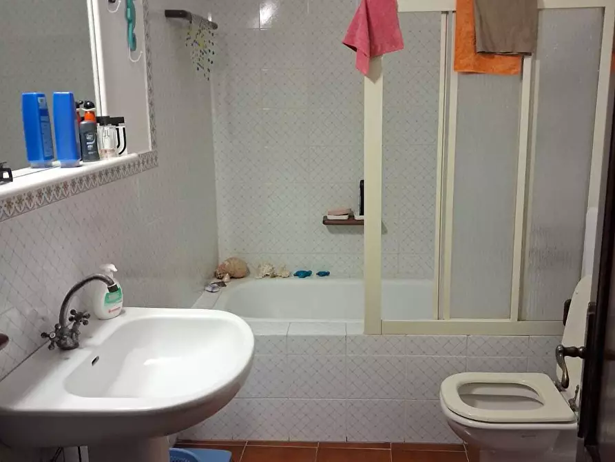 Immagine 11 di Trilocale in vendita  a Vico Del Gargano