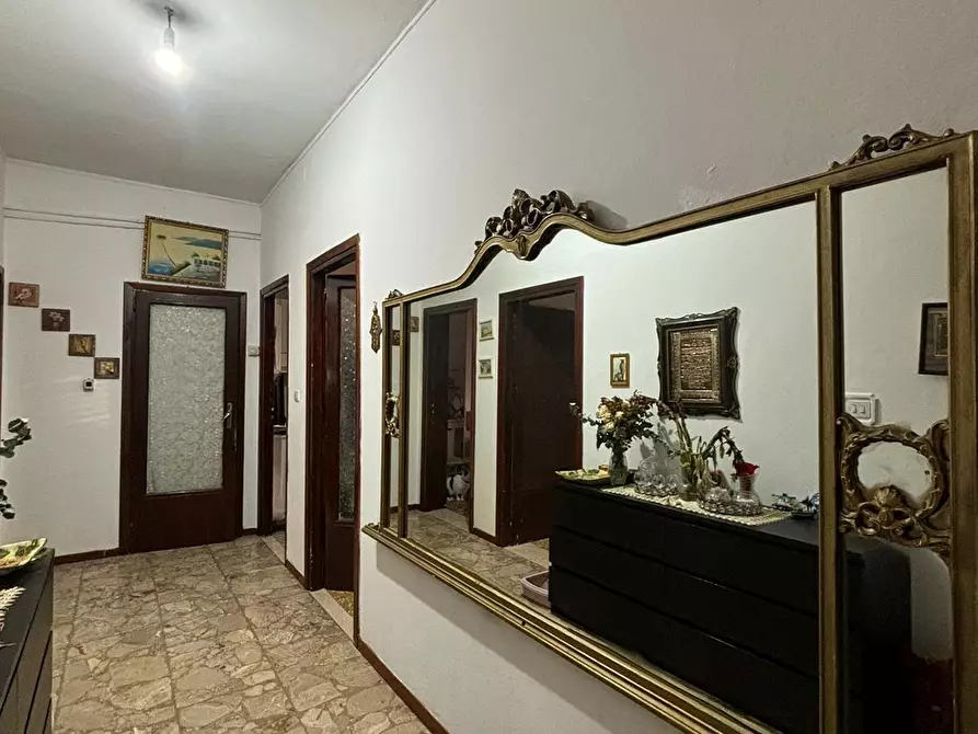 Immagine 3 di Trilocale in vendita  a Fornovo Di Taro