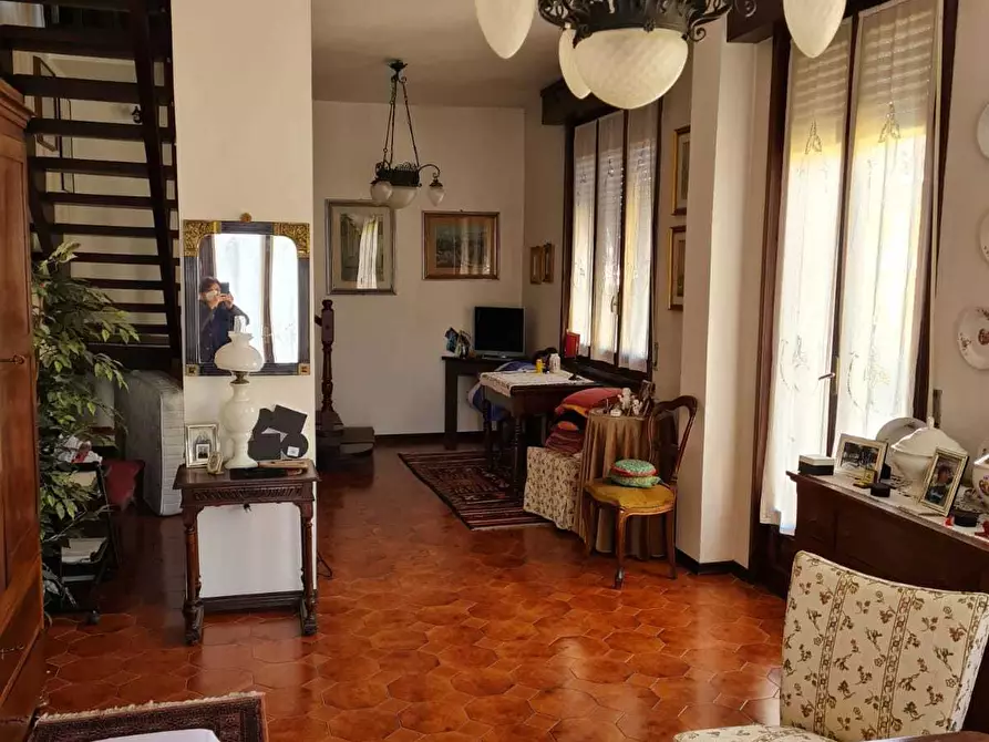 Immagine 10 di Casa bifamiliare in vendita  a Fornovo Di Taro