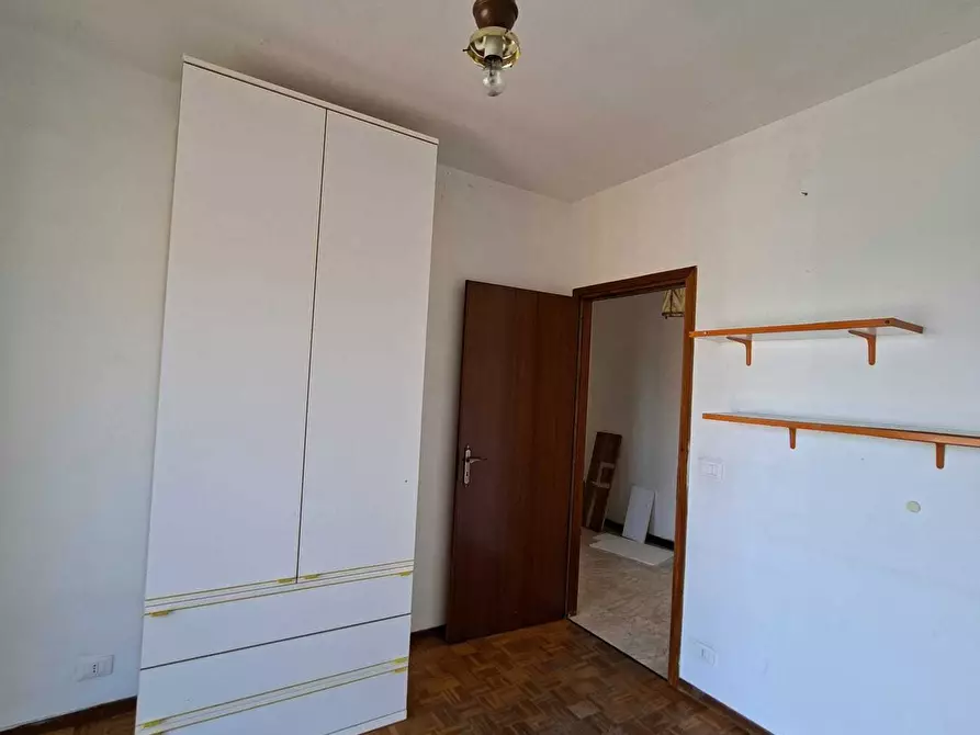 Immagine 44 di Trilocale in vendita  a Medesano