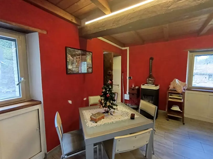 Immagine 15 di Casa indipendente in vendita  a Terenzo