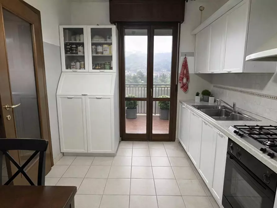 Immagine 5 di Trilocale in vendita  a Salsomaggiore Terme