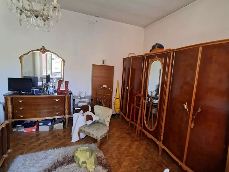 Immagine 38 di Trilocale in vendita  a Medesano