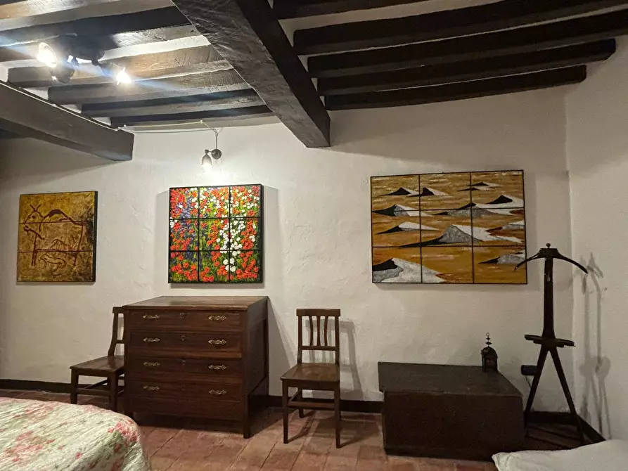 Immagine 29 di Porzione di casa in vendita  a Terenzo