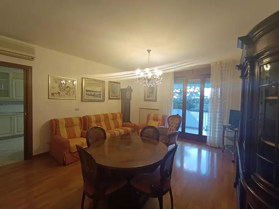 Immagine 6 di Quadrilocale in vendita  a Fornovo Di Taro