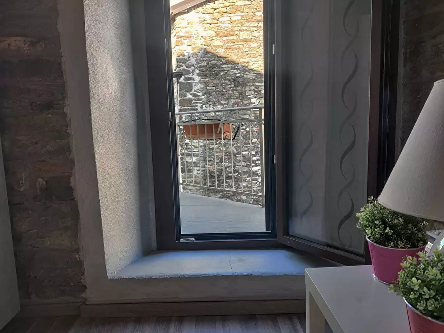 Immagine 23 di Casa indipendente in vendita  a Varano De' Melegari