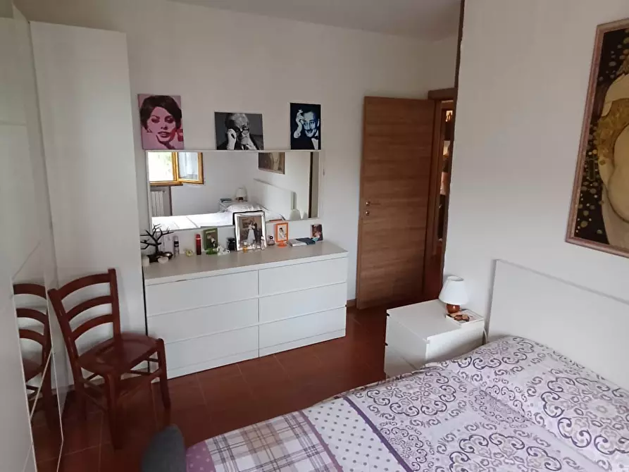 Immagine 10 di Trilocale in vendita  a Traversetolo