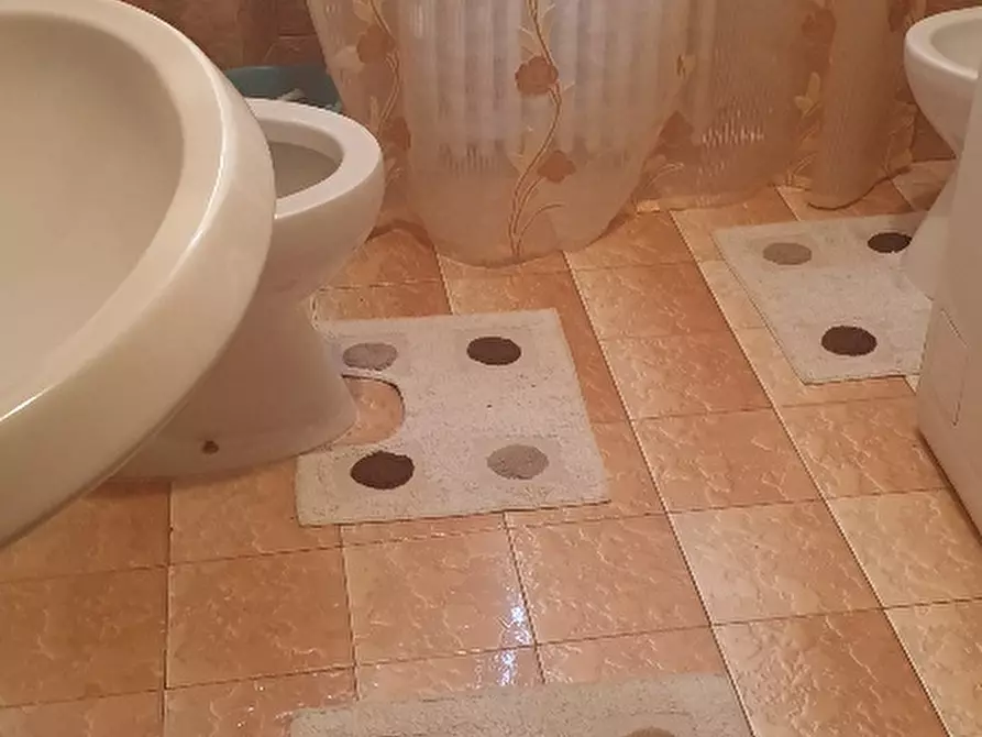 Immagine 23 di Trilocale in vendita  a Fornovo Di Taro