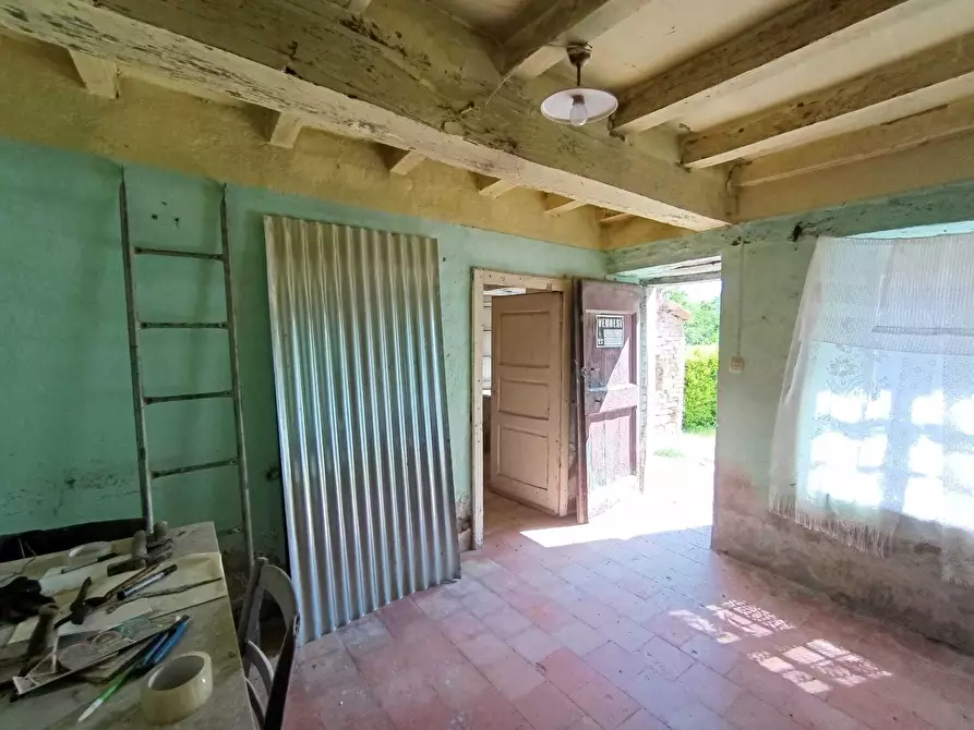 Immagine 10 di Porzione di casa in vendita  a Pellegrino Parmense