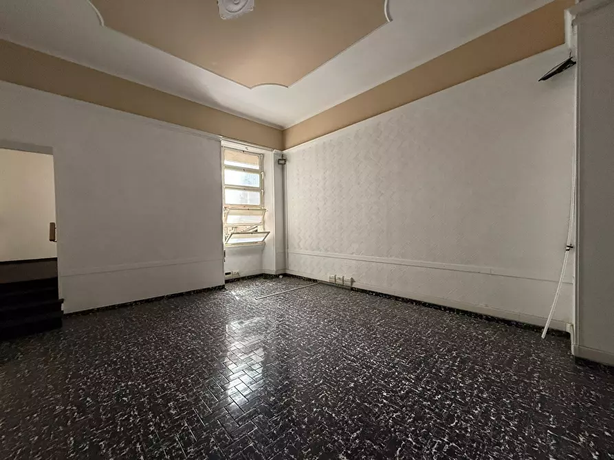 Immagine 11 di Quadrilocale in vendita  in Via Cavour 47 a Roma