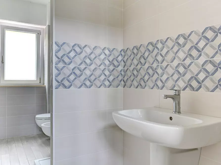 Immagine 9 di Villa in vendita  in Via del Fontanile di Mezzaluna 231 a Fiumicino