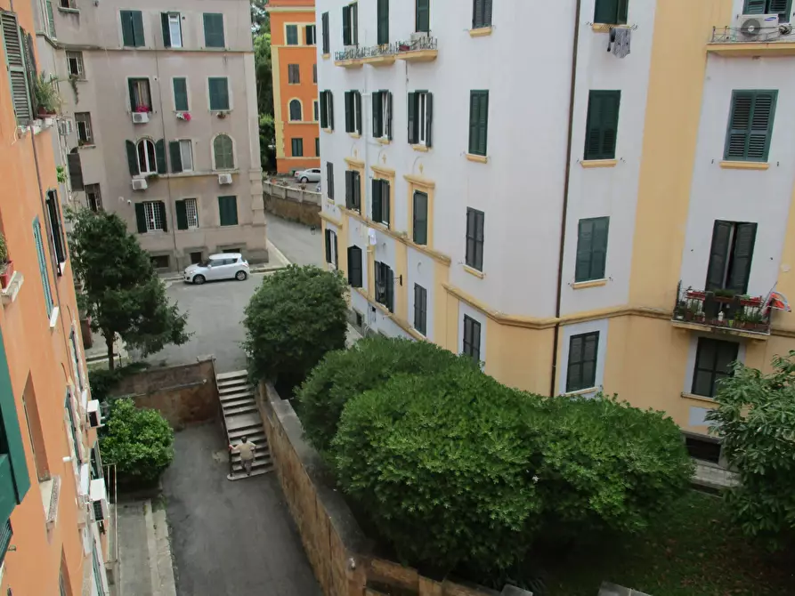 Immagine 14 di Trilocale in affitto  in Viale Guglielmo Massaia 45 a Roma