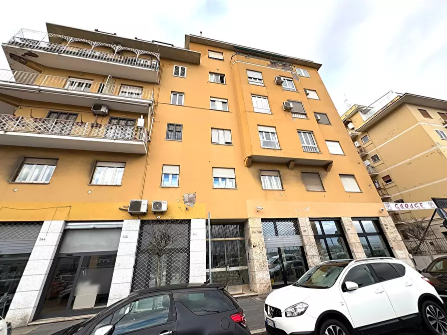 Immagine 11 di Trilocale in vendita  in CIRCONVALLAZIONE NOMENTANA a Roma