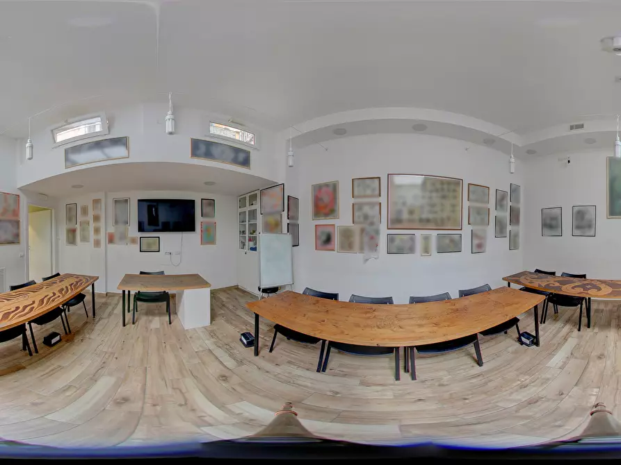 Immagine 3 di Locale commerciale in vendita  a Roma