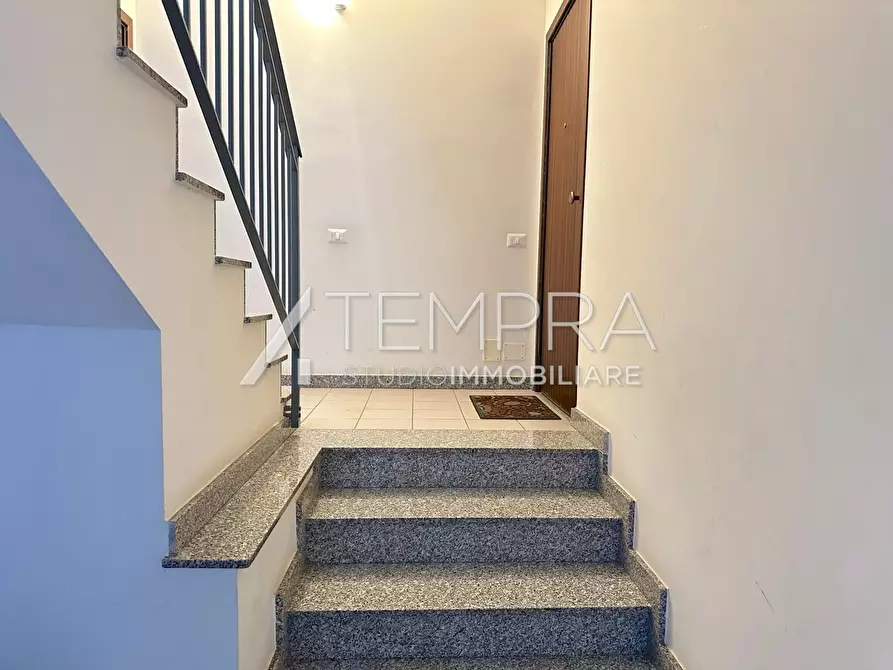 Immagine 24 di Appartamento in vendita  a Aci Castello