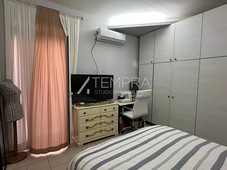 Immagine 19 di Casa indipendente in vendita  a Adrano