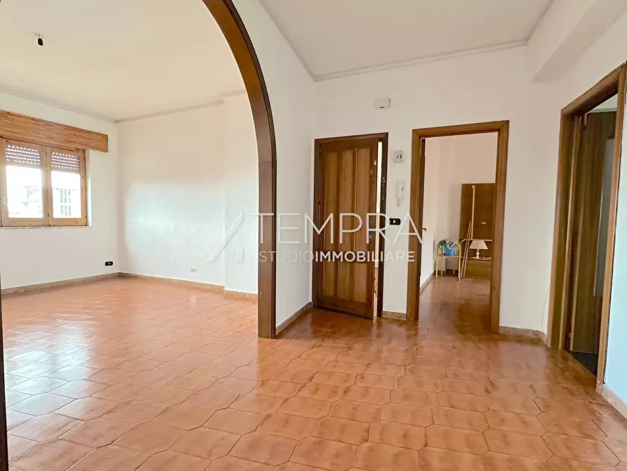 Immagine 6 di Appartamento in vendita  in Via Gaezza 3 a Adrano