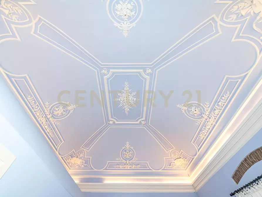 Immagine 35 di Villa in vendita  in Via Scalilla 42 a Catania