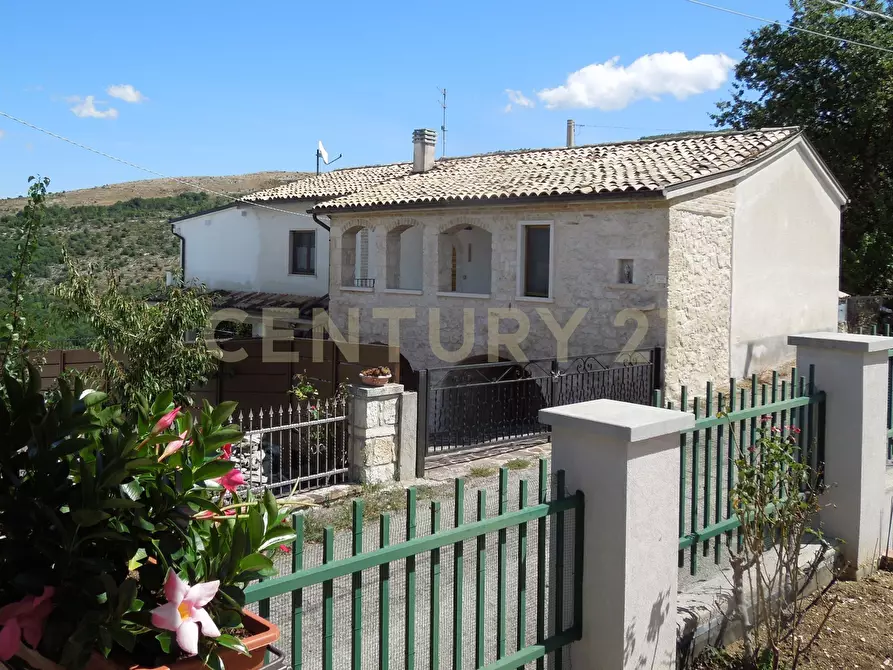 Immagine 14 di Casa indipendente in vendita  in Via Costa del Colle 91 a Roccamorice