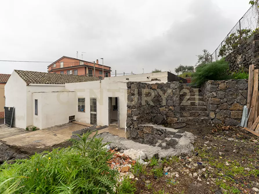 Immagine 33 di Casa indipendente in vendita  in VIA CROCIFISSO 42 a Aci Castello