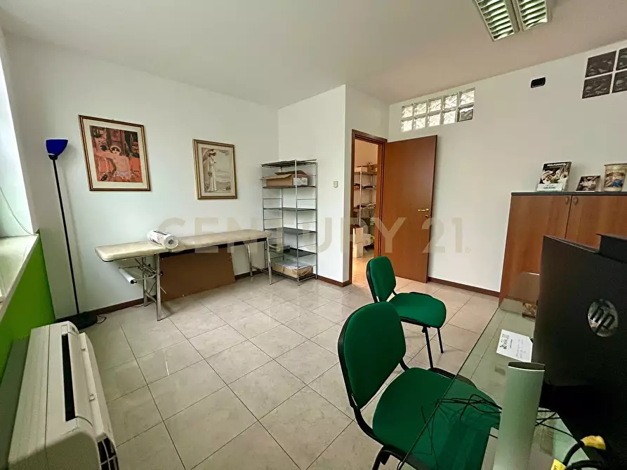 Immagine 15 di Ufficio in vendita  in Via Marco Minghetti 16 a San Bonifacio